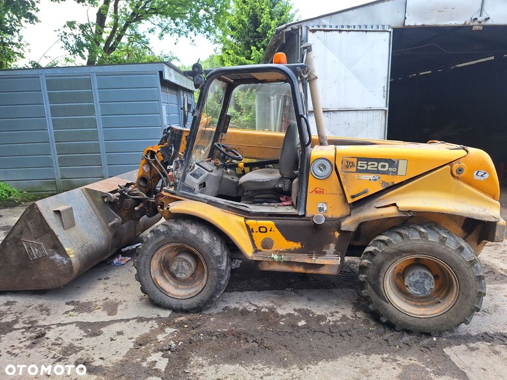 JCB 520-50 4X4 - 8