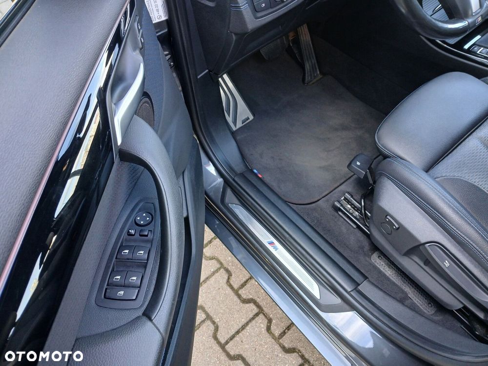 BMW X1 xDrive18d M Sport - 17