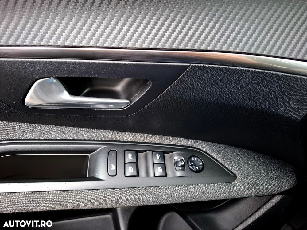 Peugeot 3008 BlueHDi 130 Stop & Start EAT8 Active Pack - 21