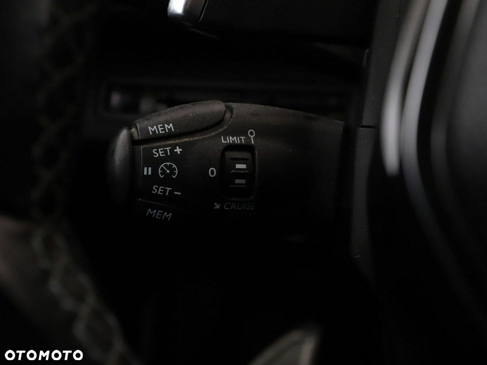 Peugeot 3008 1.5 BlueHDi Crossway S&S EAT8 - 35