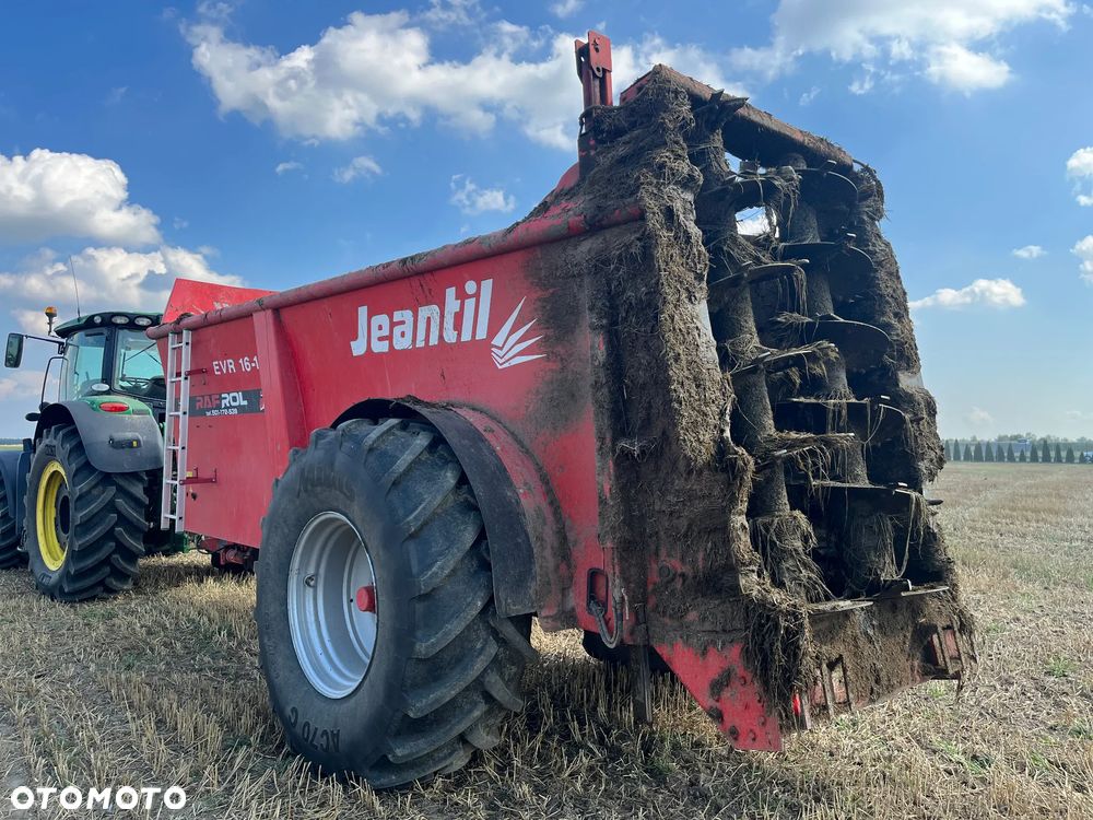 Inny Rozrzutnik obornika Jeantil 16-12 - 3