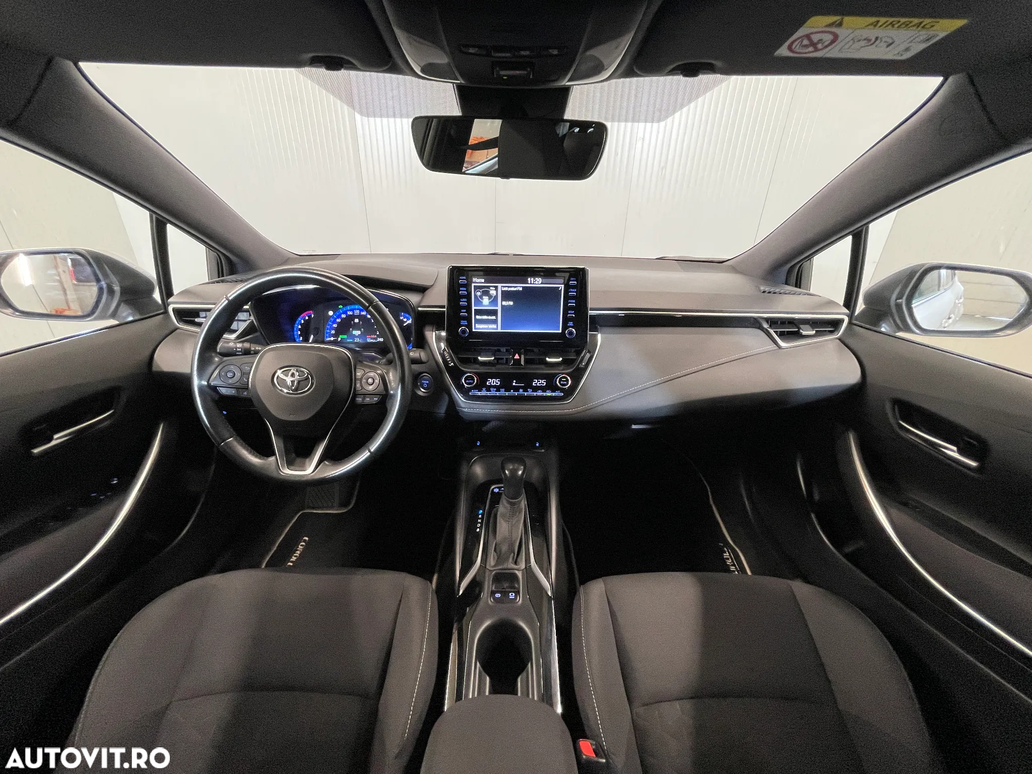 Toyota Corolla 1.8 HSD Dynamic - 7