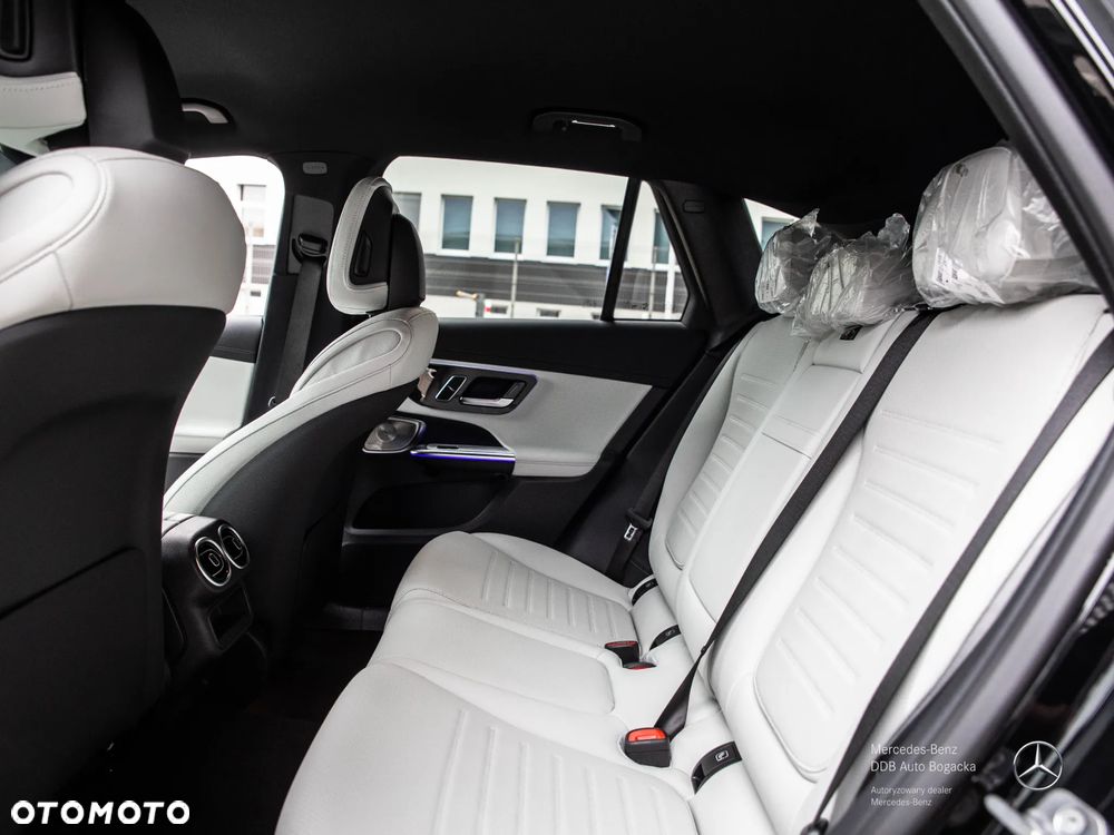 Mercedes-Benz GLC 220 d mHEV 4-Matic AMG Line - 12