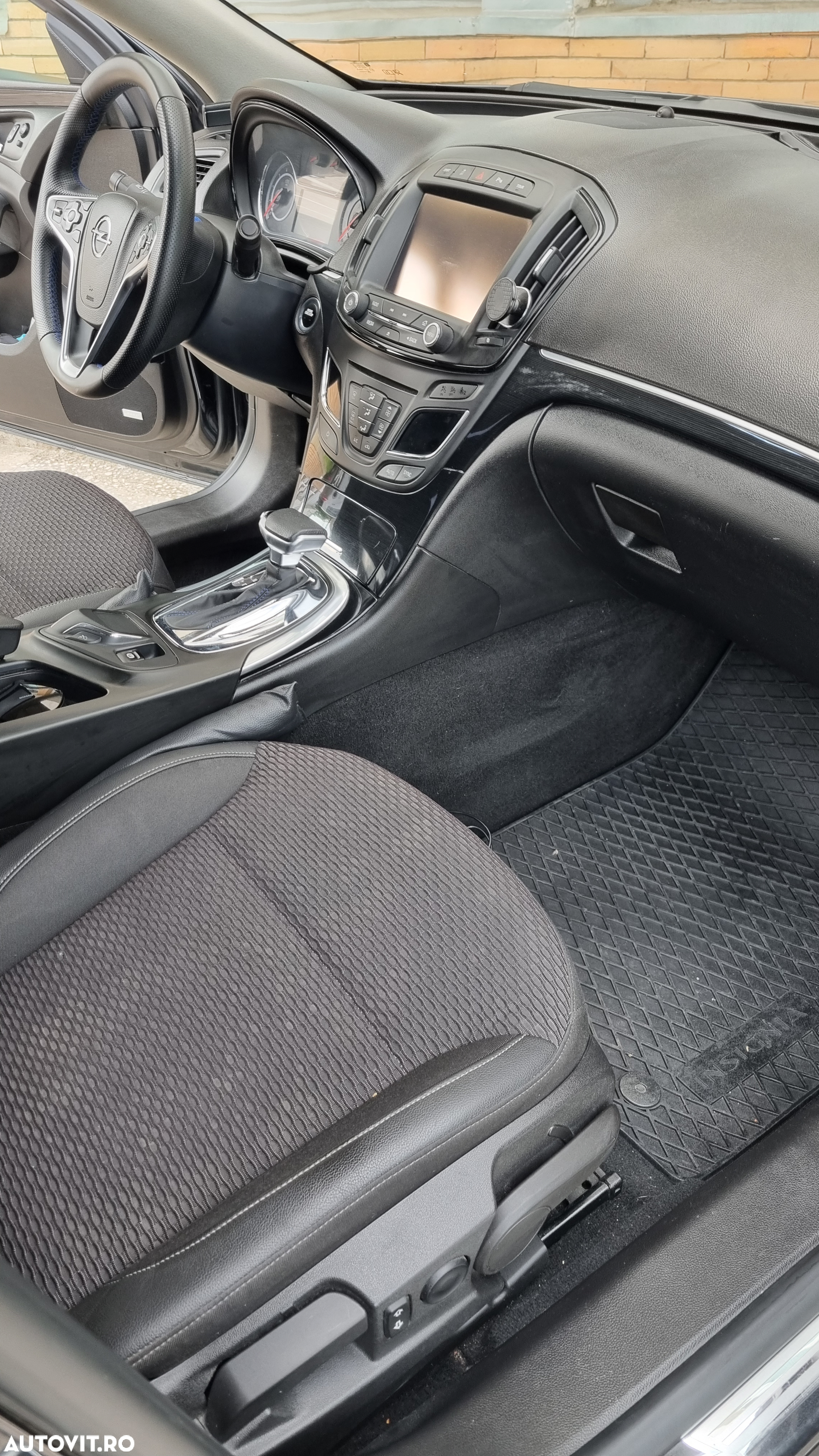 Opel Insignia 2.0 CDTI ECOTEC 4X4 Sport Aut. - 22