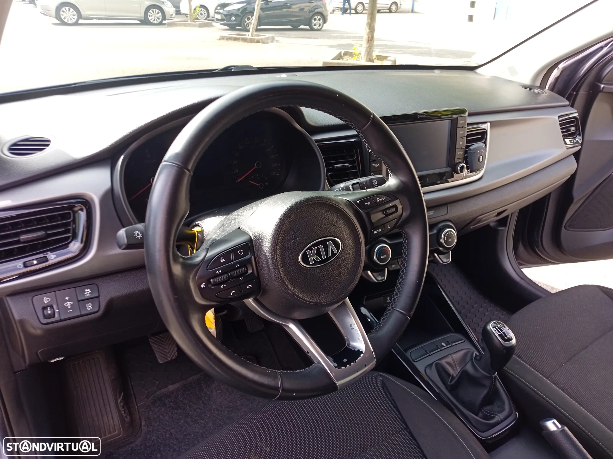 Kia Rio 1.4 CRDi TX - 6
