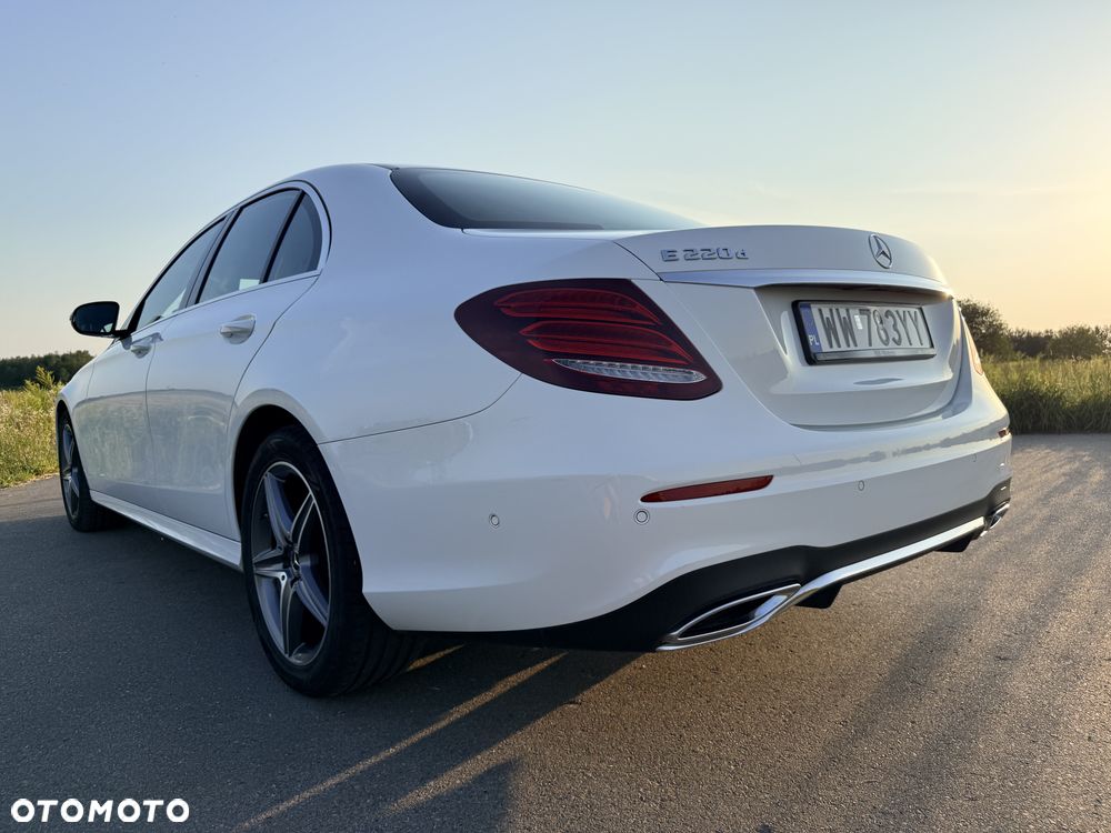 Mercedes-Benz Klasa E - 28