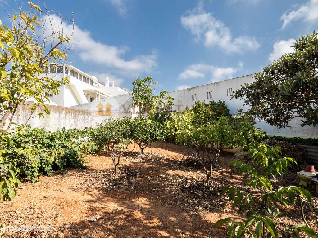 Moradia T4 no Centro de Tavira com Terreno e Garagem - Grande imagem: 2/59