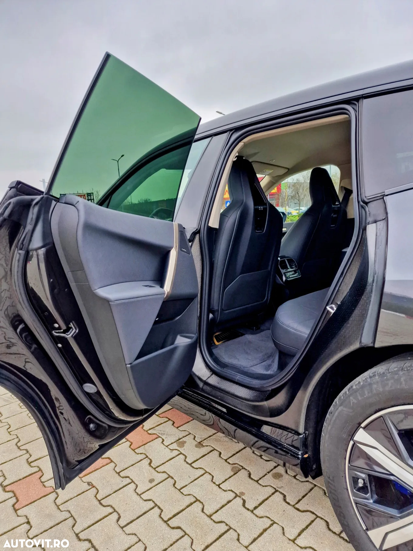 BMW iX xDrive50 - 6