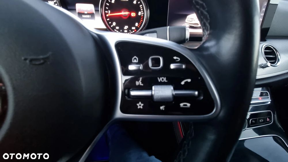 Mercedes-Benz Klasa E 220 d Avantgarde - 14