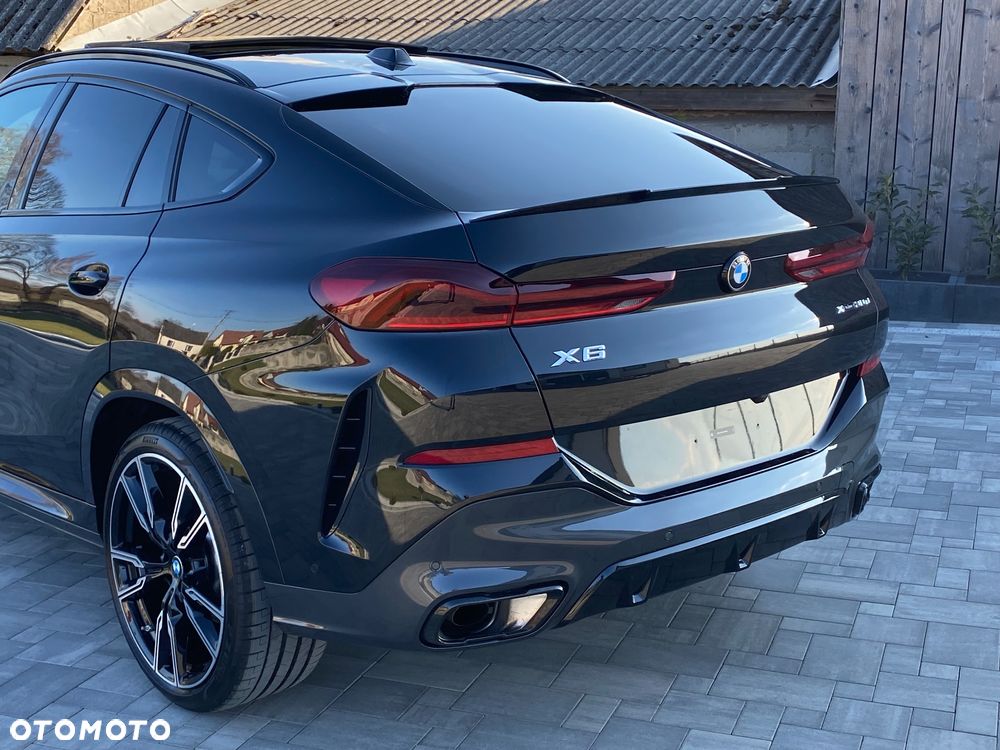 BMW X6 xDrive30d - 16