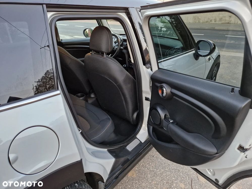 MINI Cooper 60 Years - 20