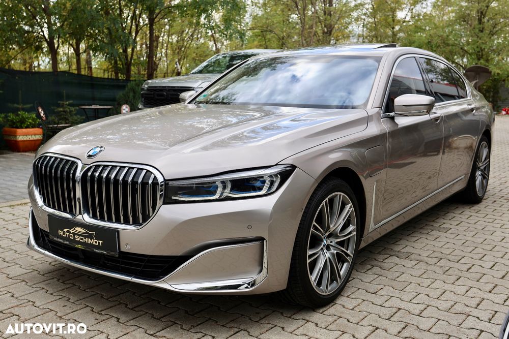 BMW Seria 7 745Le xDrive AT PHEV - 3