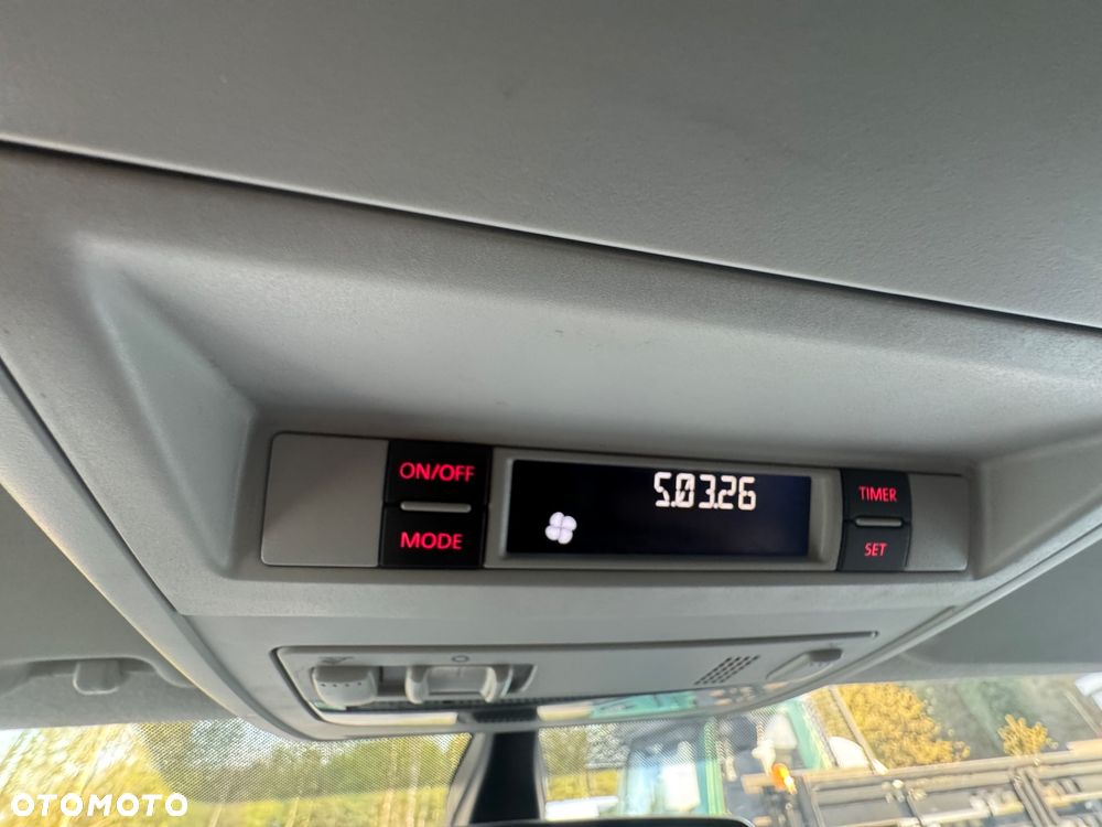 Volkswagen Transporter - 18