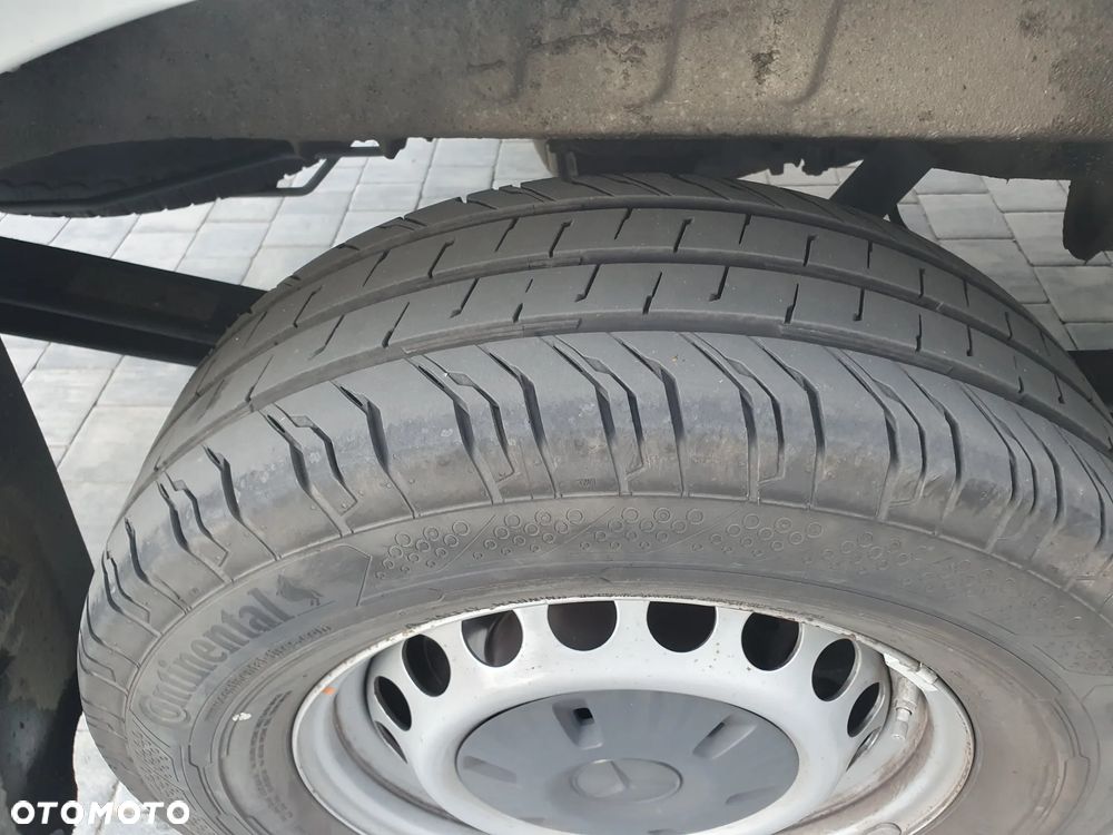Mercedes-Benz Sprinter 907 316 - 18