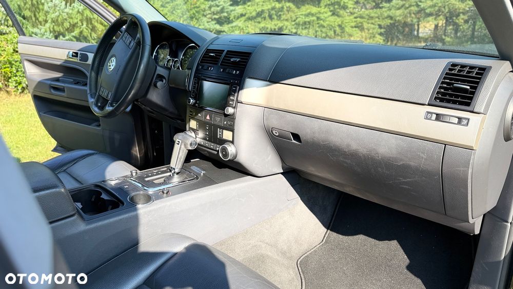 Volkswagen Touareg - 7