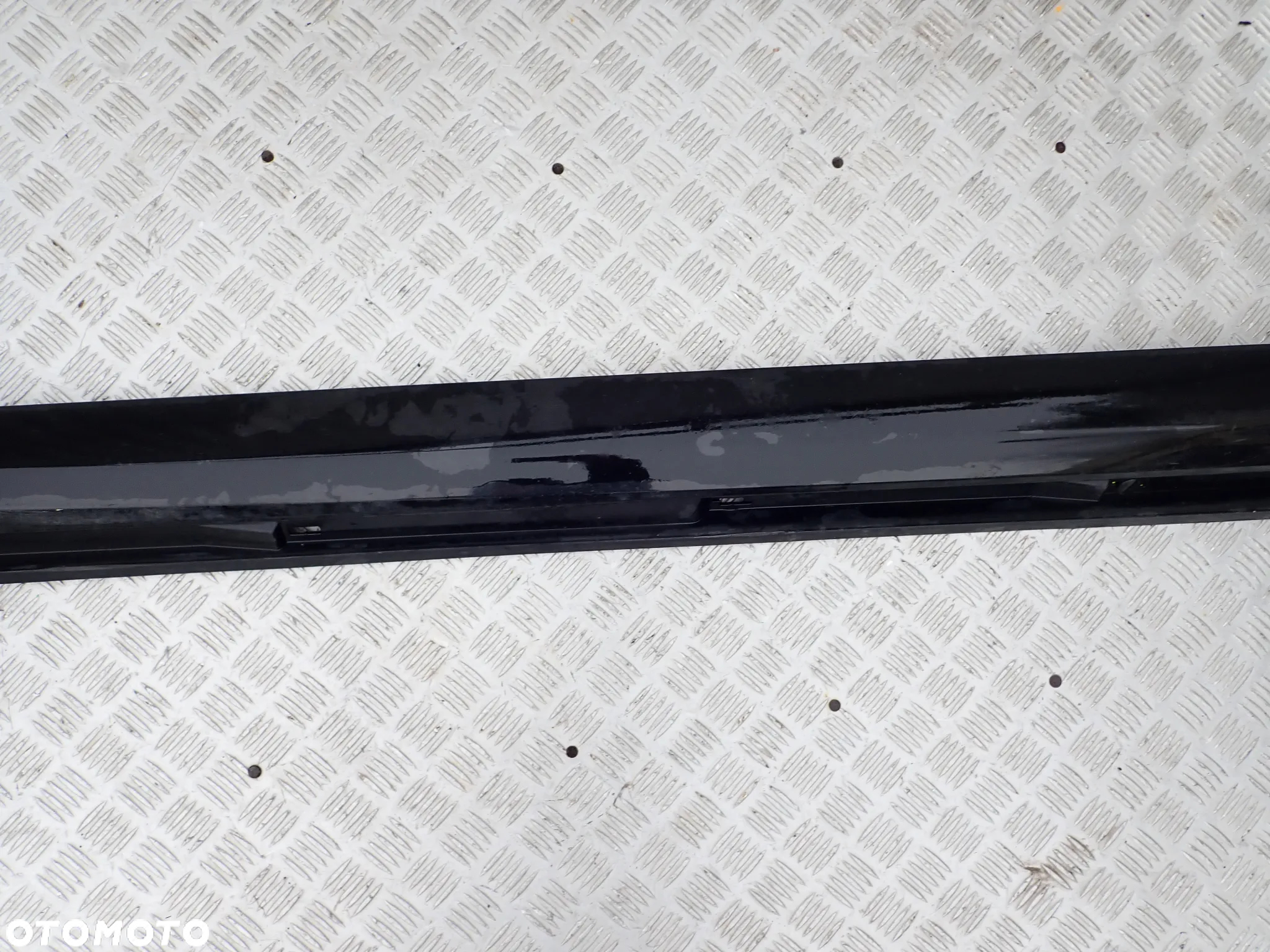 PRÓG LISTWA PROGOWA LEWA / PRAWA AUDI A6 C8 S-LINE  4K0853856A / 4K0853855A - 12