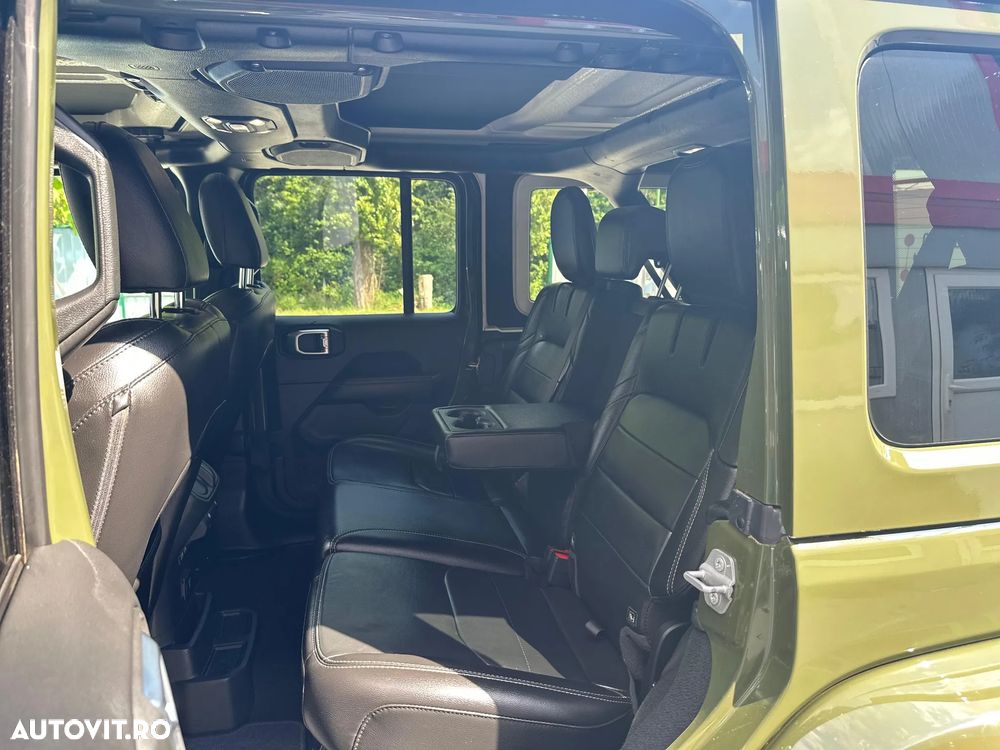 Jeep Wrangler 2.0 4xe AT8 PHEV Sahara - 16