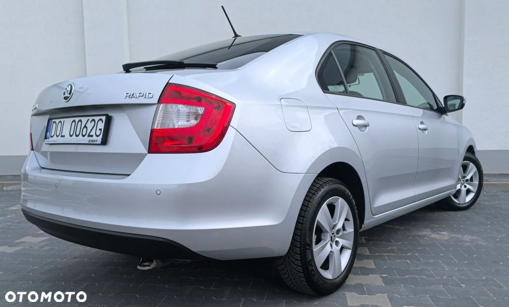Skoda RAPID 1.2 TSI Ambition - 9