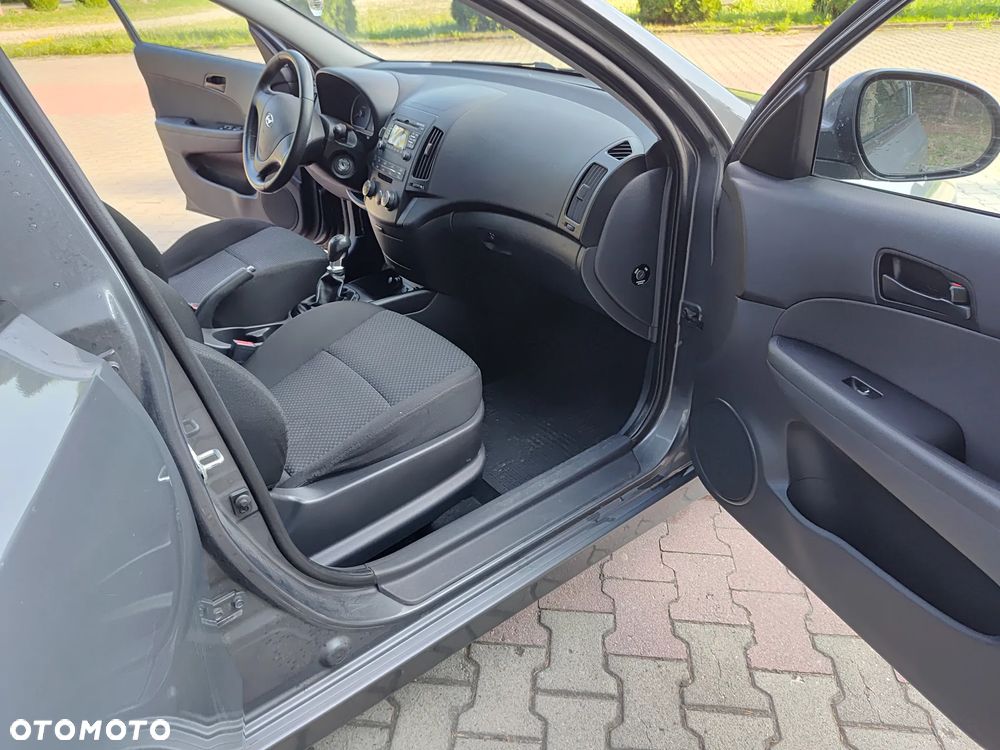 Hyundai i30 - 23