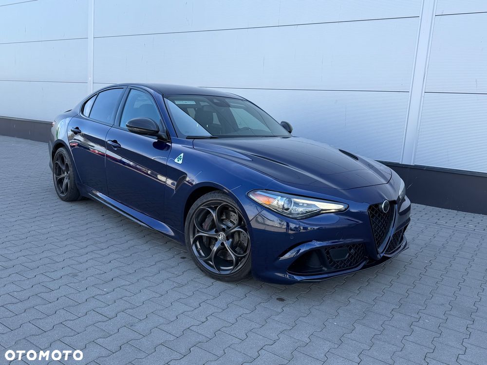 Alfa Romeo Giulia - 11