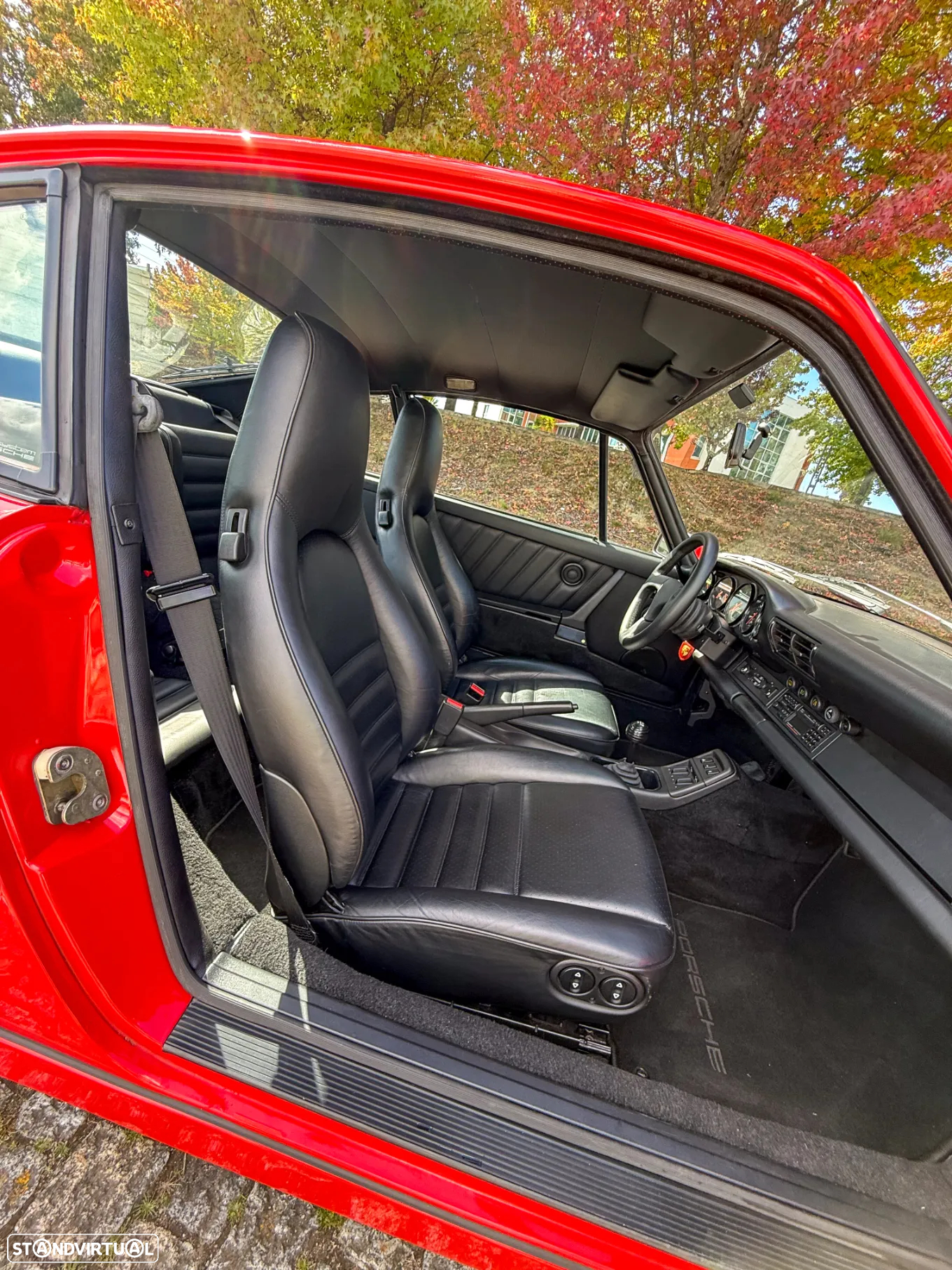 Porsche 911 (964) Coupé 3.6 Carrera 4 - 25