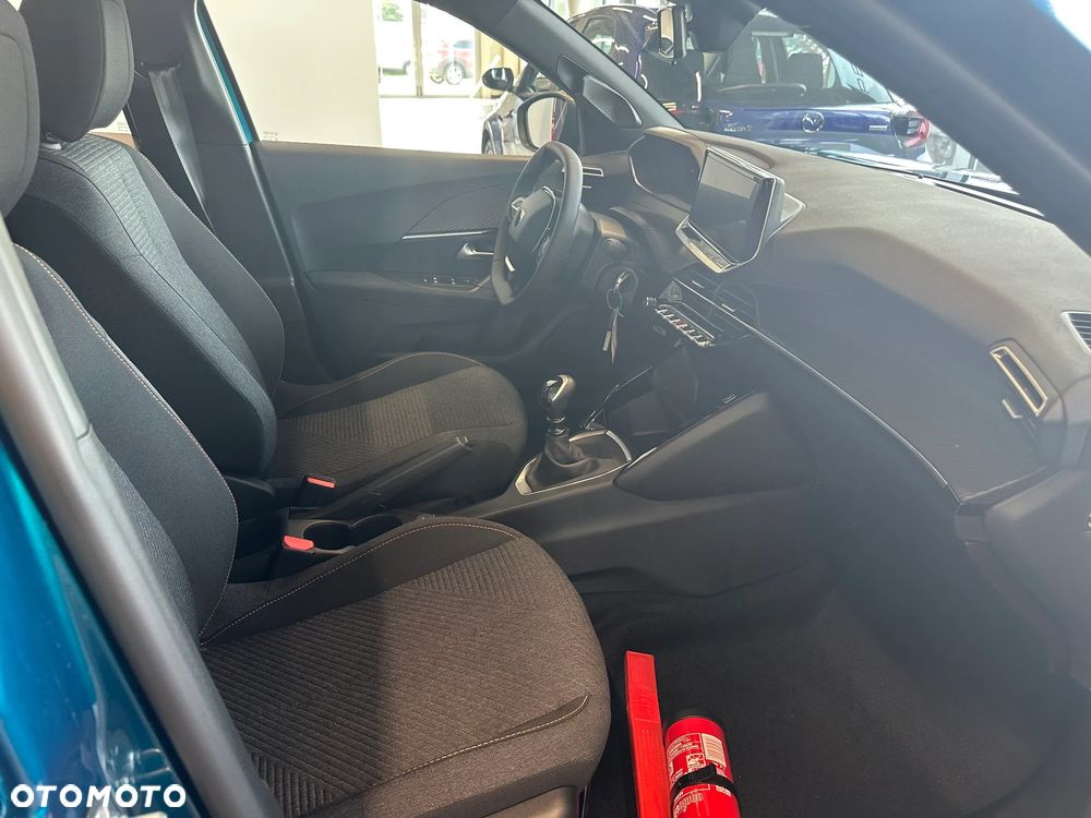 Peugeot 2008 1.2T Edition S&S - 19