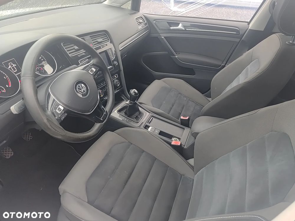 Volkswagen Golf 1.6 TDI Trendline - 25