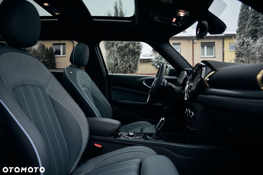 MINI John Cooper Works ALL4 sport - 17