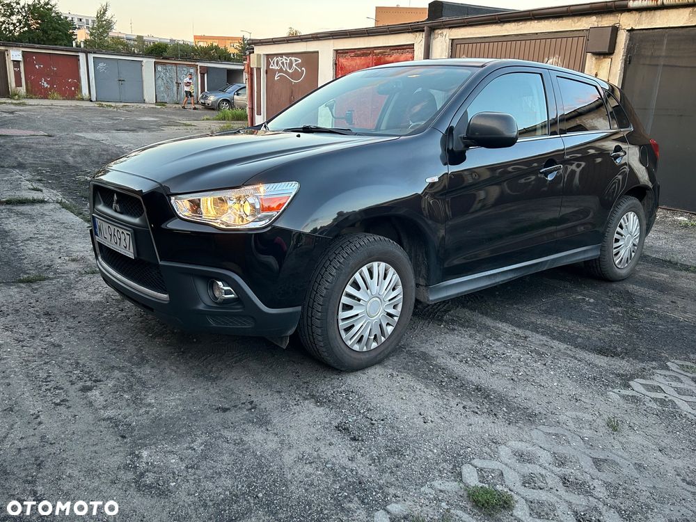 Mitsubishi ASX - 4