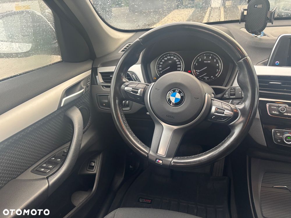 BMW X1 sDrive18i - 15