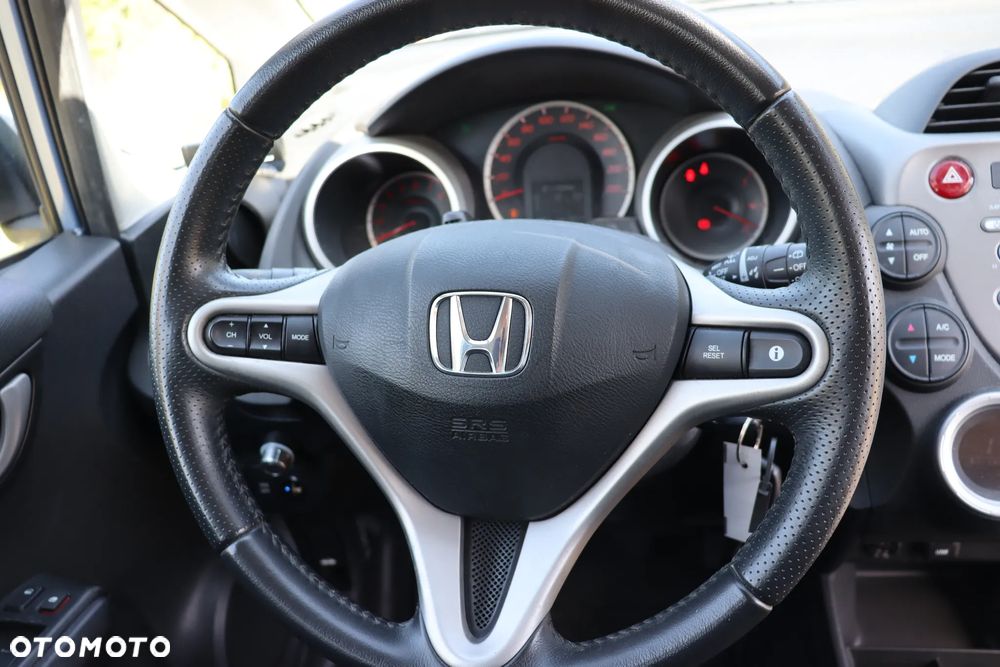Honda Jazz 1.4 i-VTEC Exclusive - 14