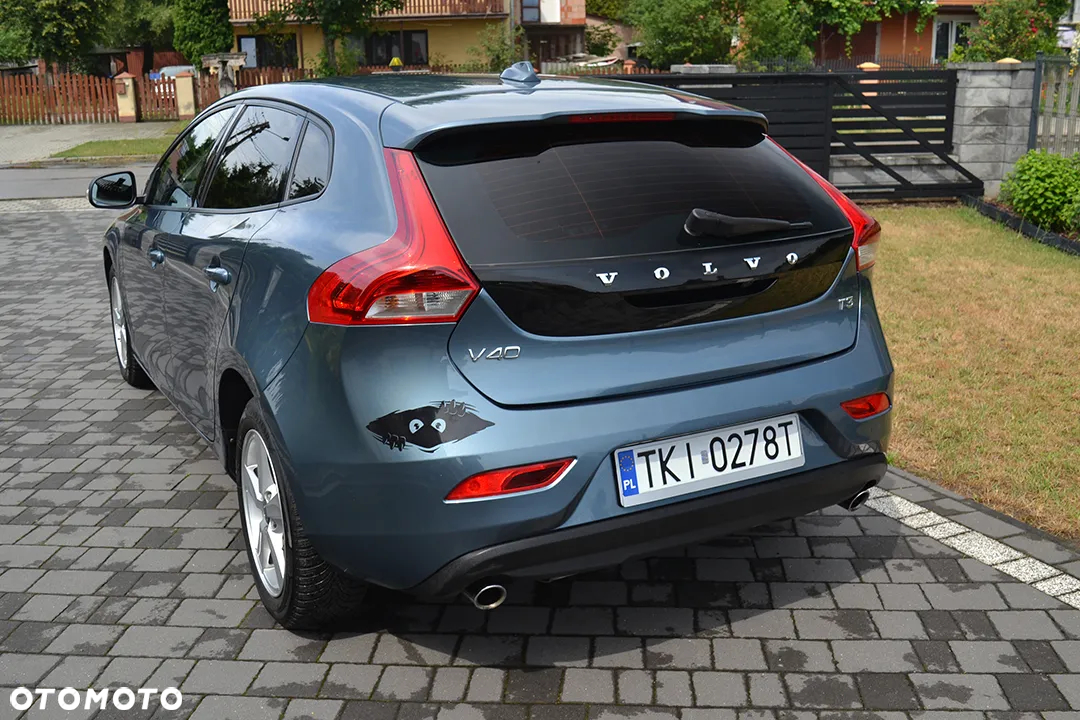 Volvo V40 T3 - 10