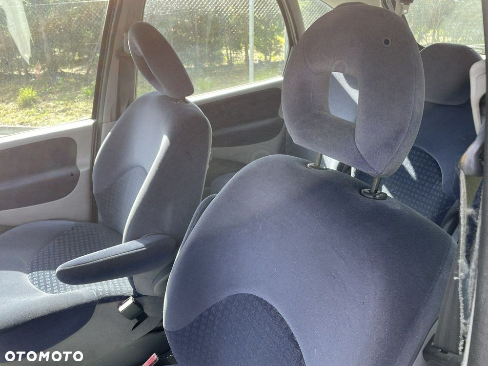 Citroën Xsara Picasso - 9