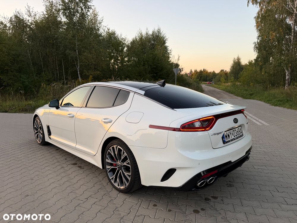 Kia Stinger 3.3 T-GDI V6 GT AWD - 5