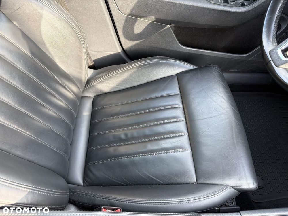 Skoda Superb 2.0 TDI DSG Sportline - 20