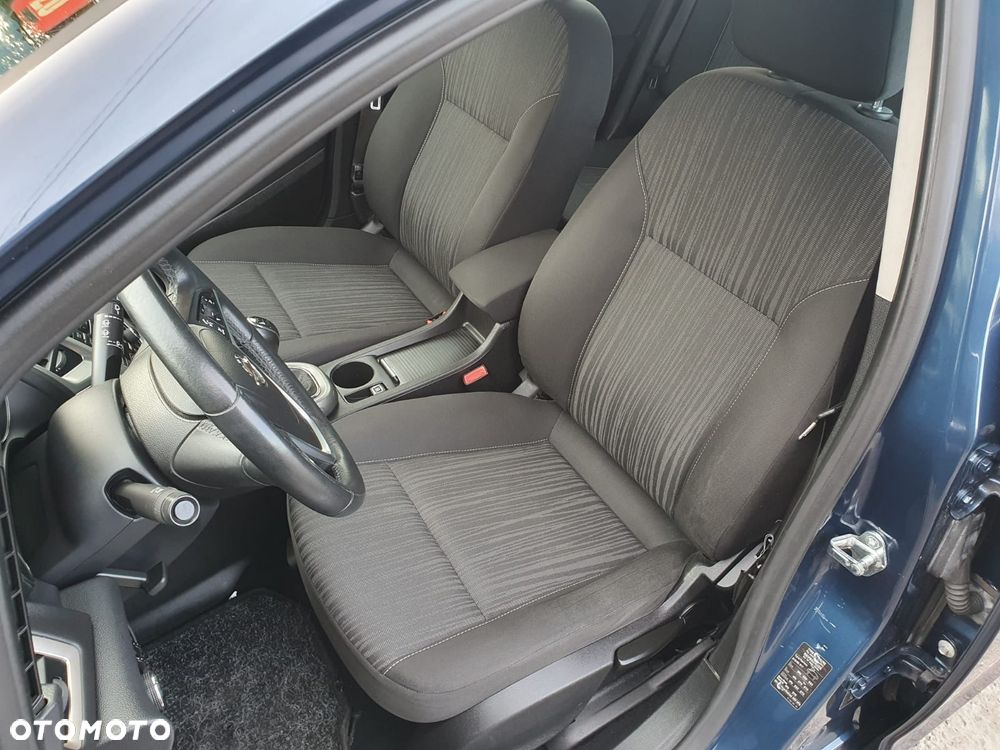 Opel Astra 1.4 Turbo Design Edition - 30