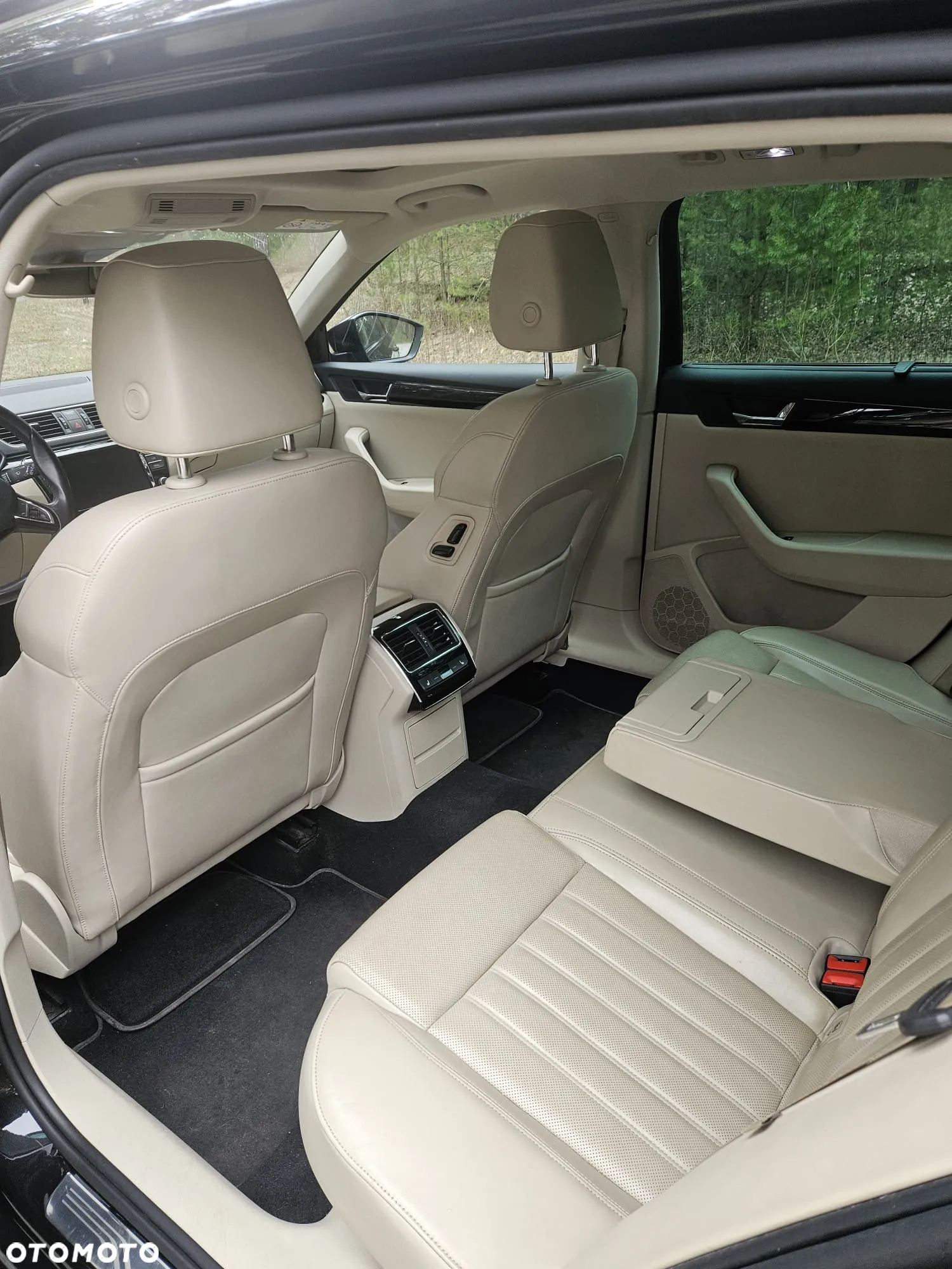 Skoda Superb 2.0 TSI 4x4 L&K DSG - 7