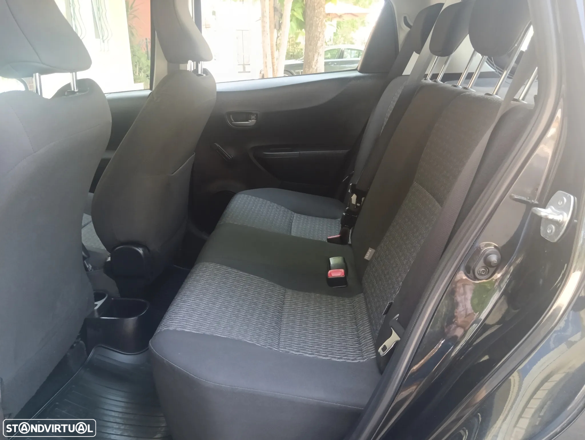 Toyota Yaris 1.4 D-4D Sport - 15