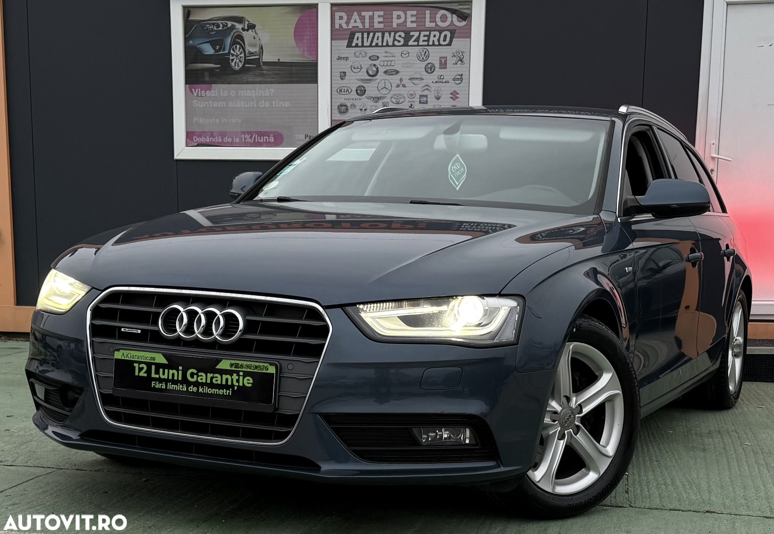 Audi A4 Avant 2.0 TDI quattro S tronic Sport - 1