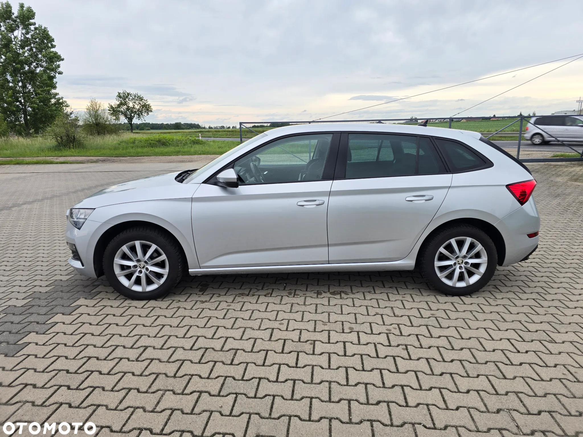 Skoda Scala 1.0 TSI Ambition DSG - 4