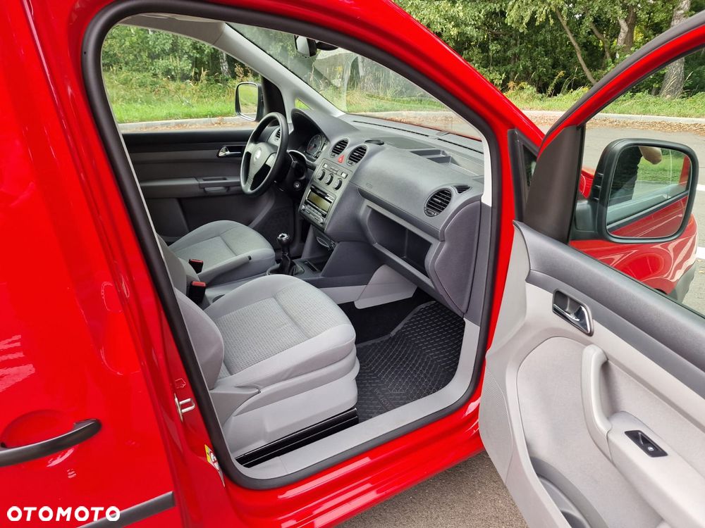 Volkswagen Caddy Life BlueMotion - 9