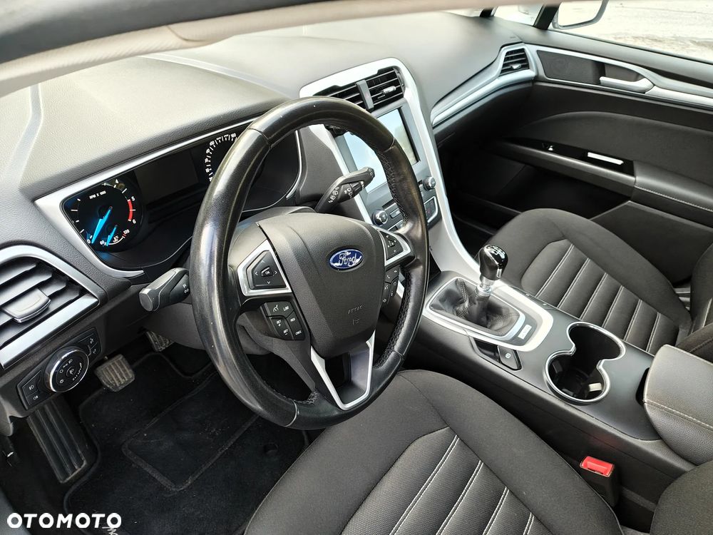 Ford Mondeo 2.0 TDCi Allrad Trend - 12