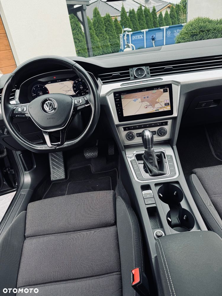 Volkswagen Passat Variant 2.0 TDI DSG (BlueMotion Technology) Comfortline - 14