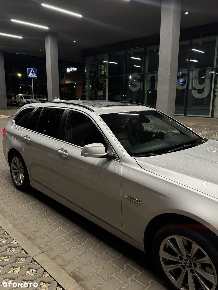 BMW Seria 5 520d - 5