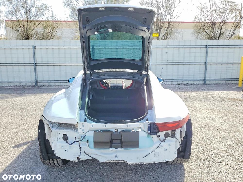 Jaguar F-Type - 7