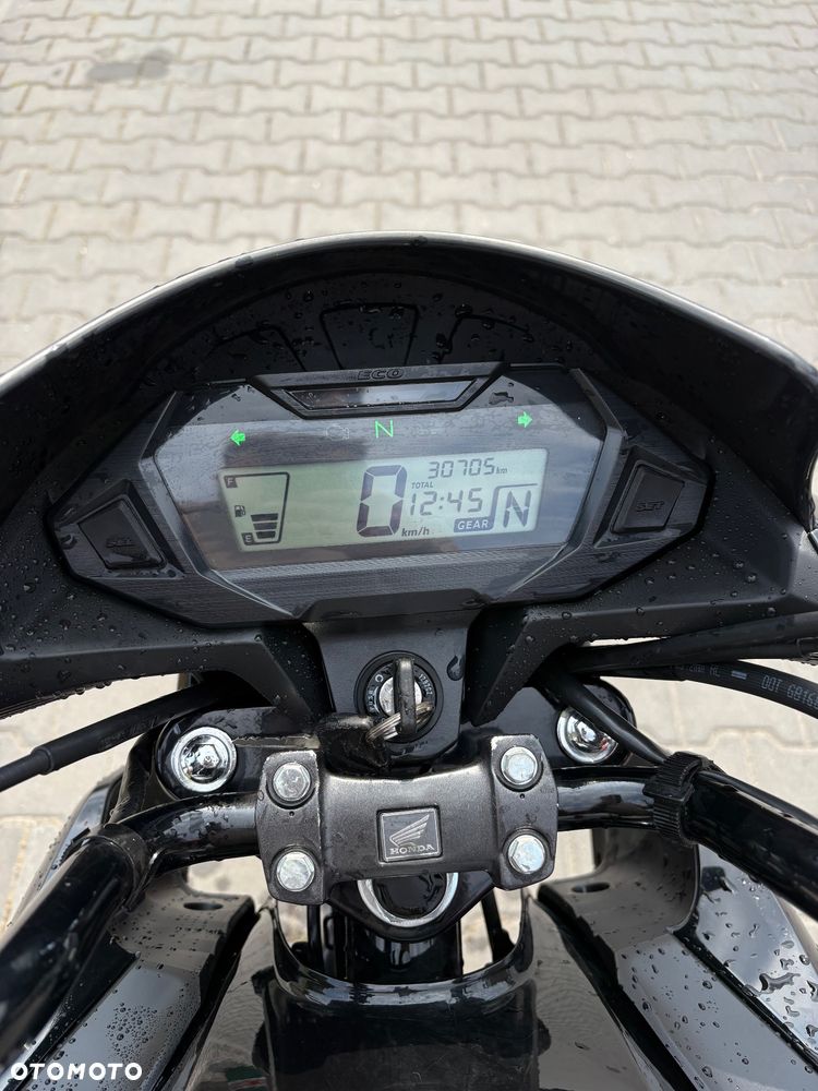 Honda CBF - 9