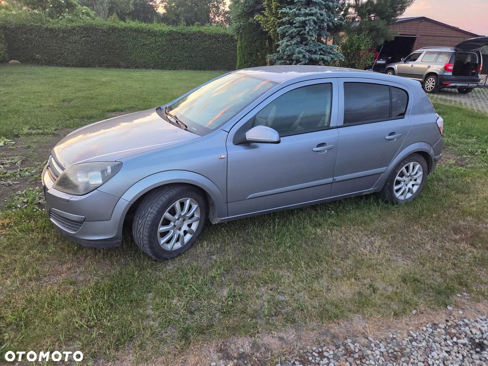 Opel Astra 1.6 Sport - 4