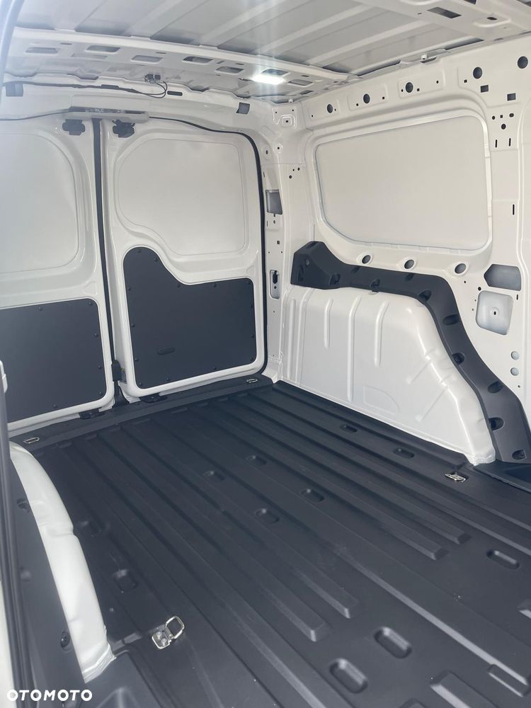 Volkswagen Caddy Cargo Maxi - 7