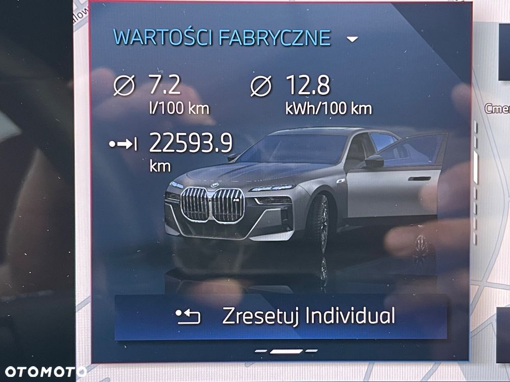 BMW Seria 7 M760e PHEV xDrive Individual Edition sport - 16