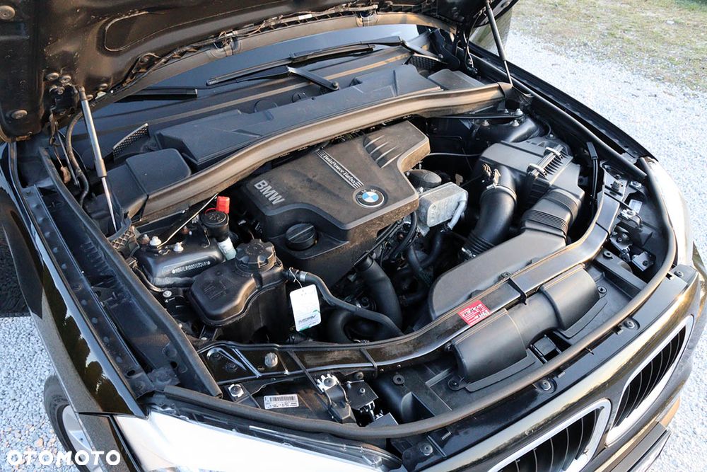 BMW X1 sDrive20i xLine - 40